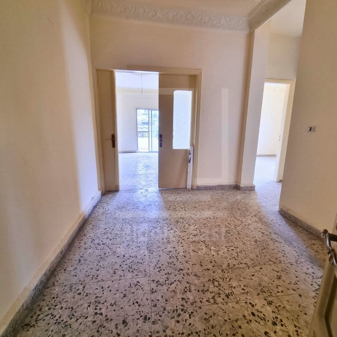 شقة كبيرة اتستراد البداوي